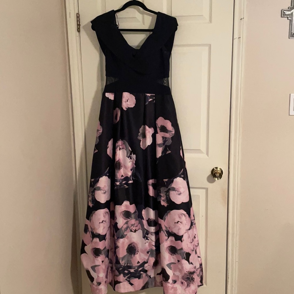 Xscape Off the shoulder long dress
